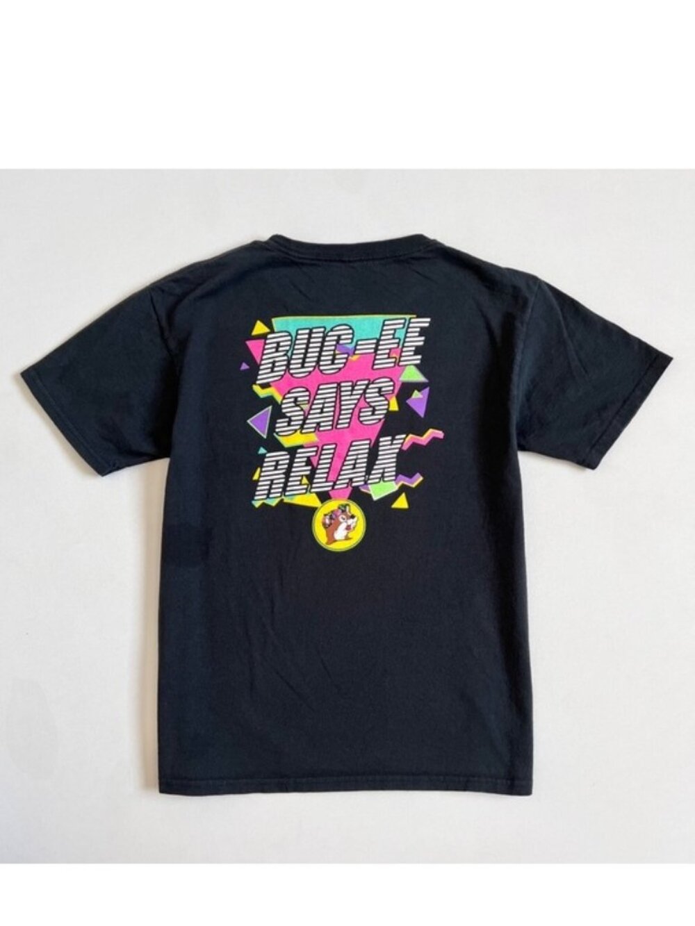 FLAWED | Buc-ee's | "Buc-ee Says Relax" 90's Print Shirt | Size Small